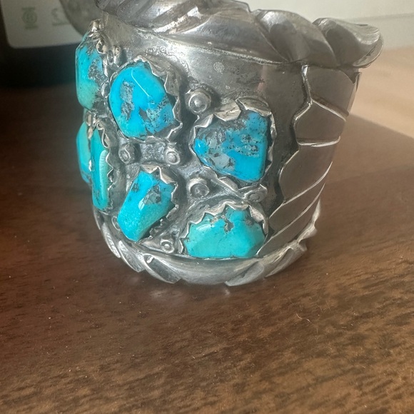 Exquisite Old Turquoise Treasure Cuff 30%Off !! - Picture 8 of 13